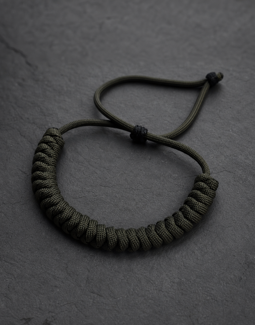 Ghaba dark green spiral paracord bracelet