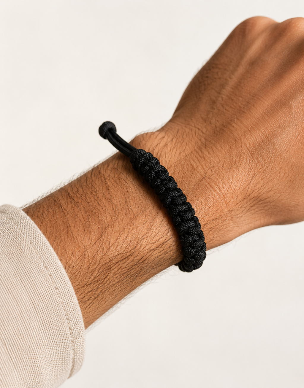 Pech black spiral paracord bracelet