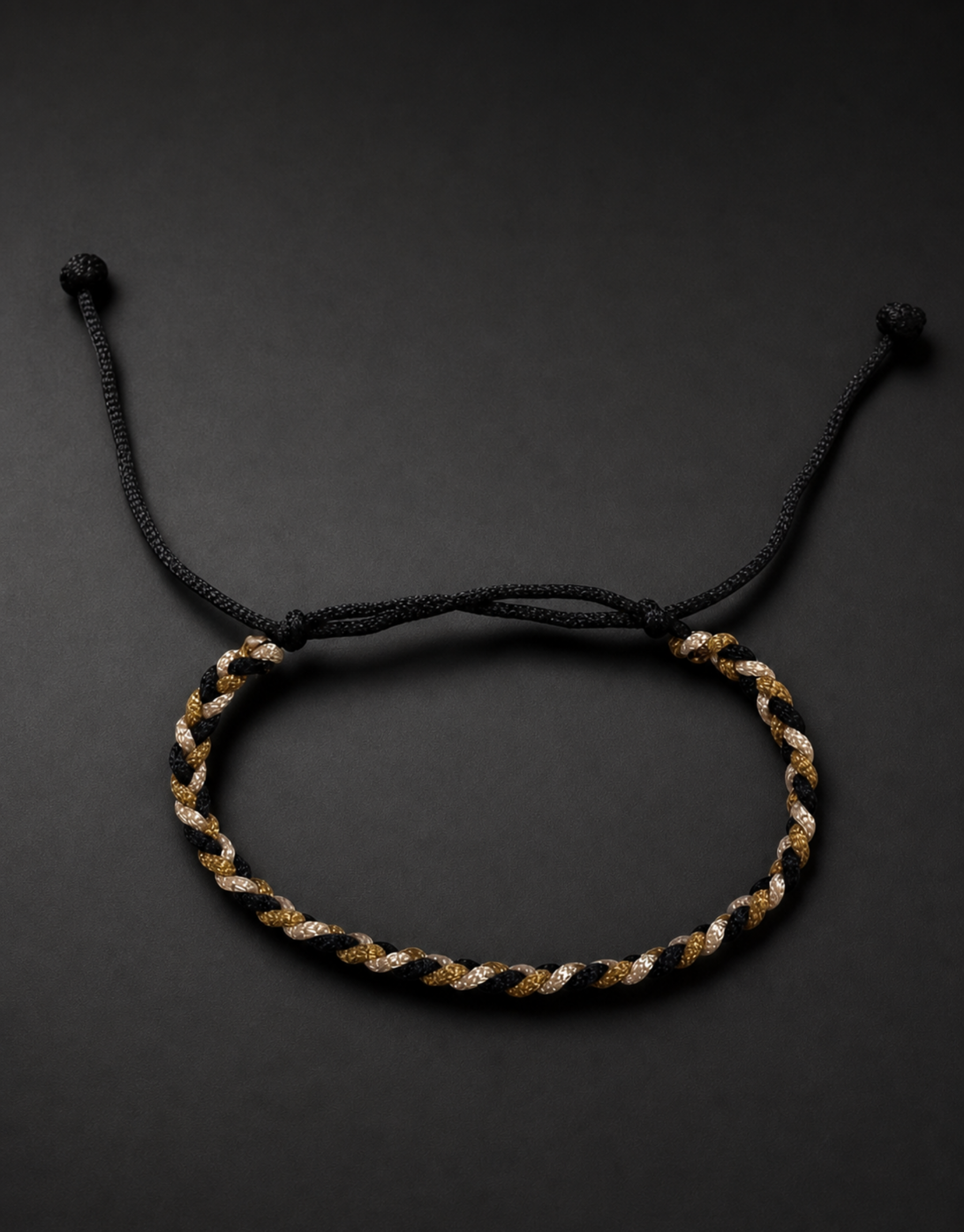 Zari gold macrame bracelet