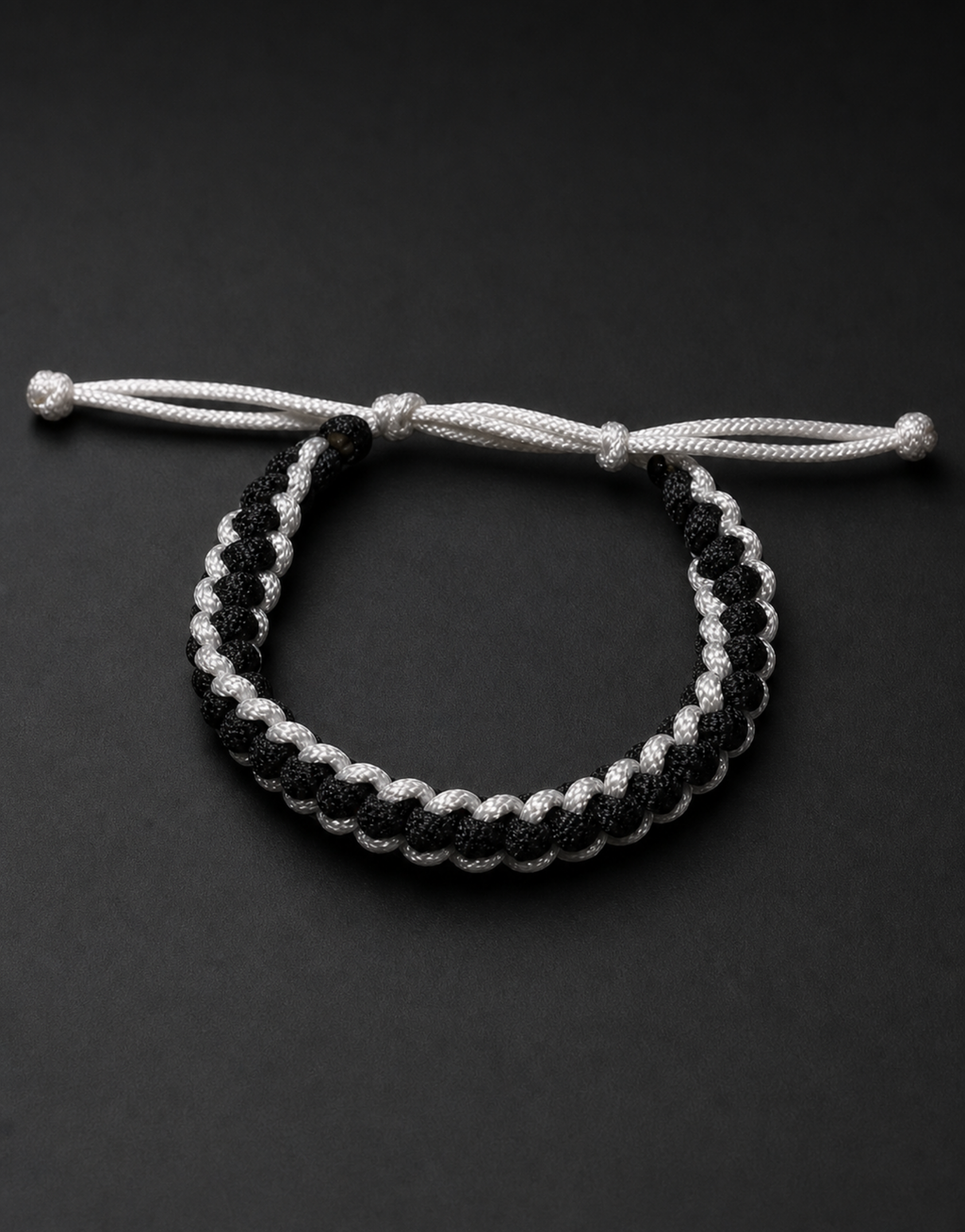 Shatranj black and white macrame bracelet