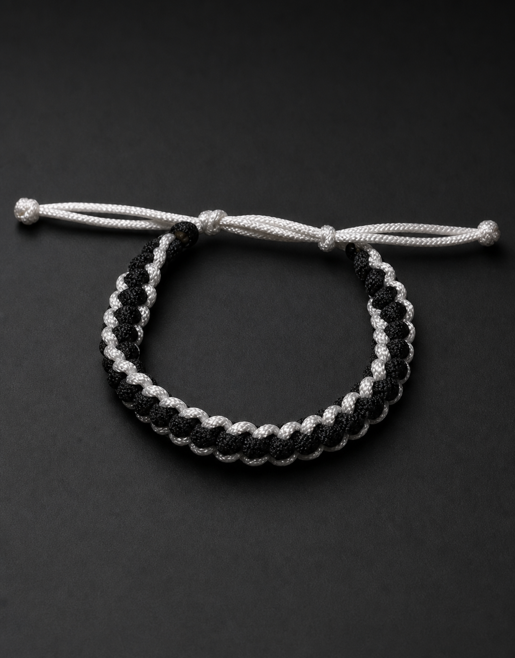 Shatranj black and white macrame bracelet